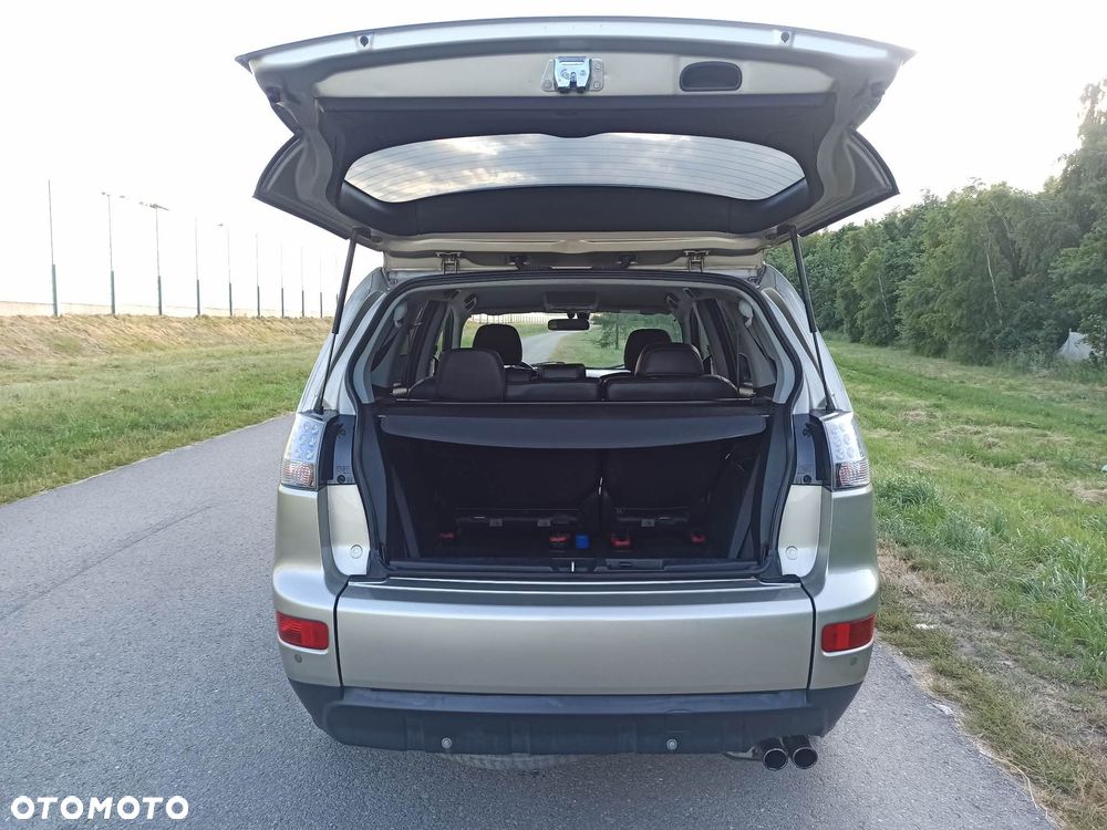 Mitsubishi Outlander 2.0 DID Intense - 6