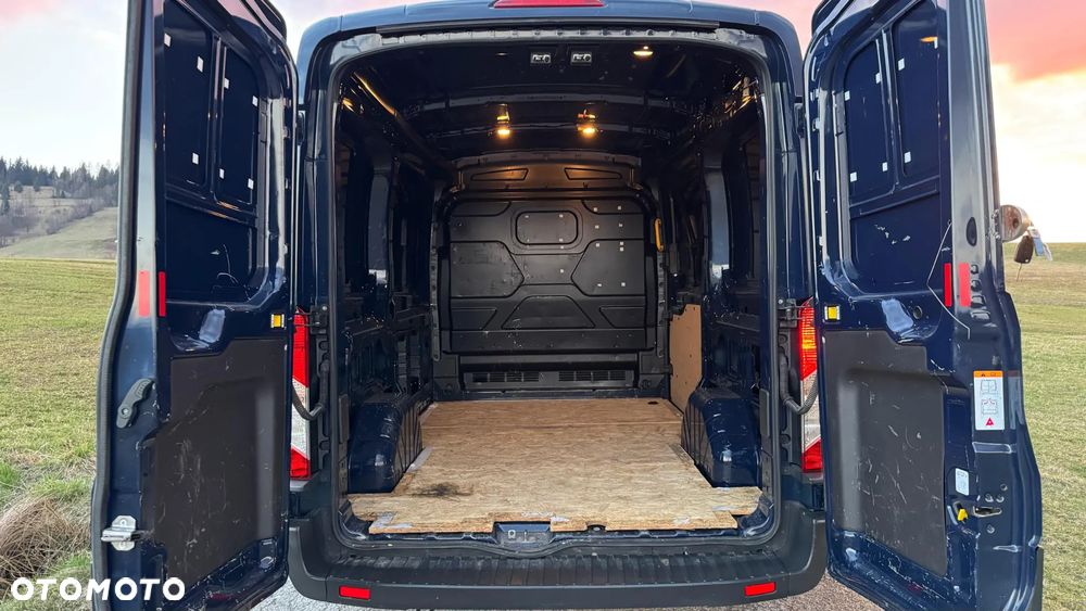 Ford Transit - 4