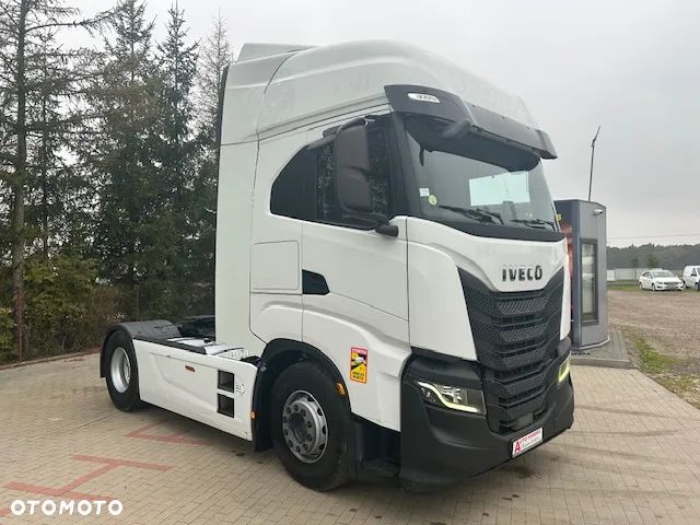 Iveco AS 440 S - 9