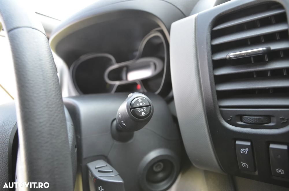 Renault Trafic ENERGY dCi 125 Spaceclass - 36