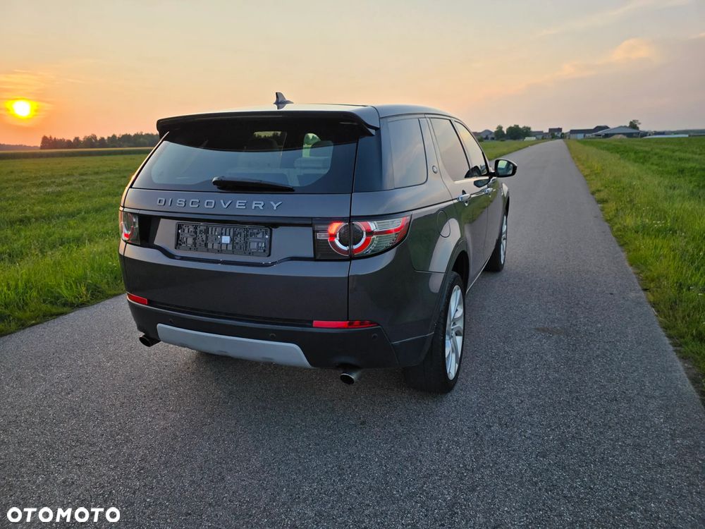 Land Rover Discovery Sport 2.0 Si4 HSE Luxury - 3