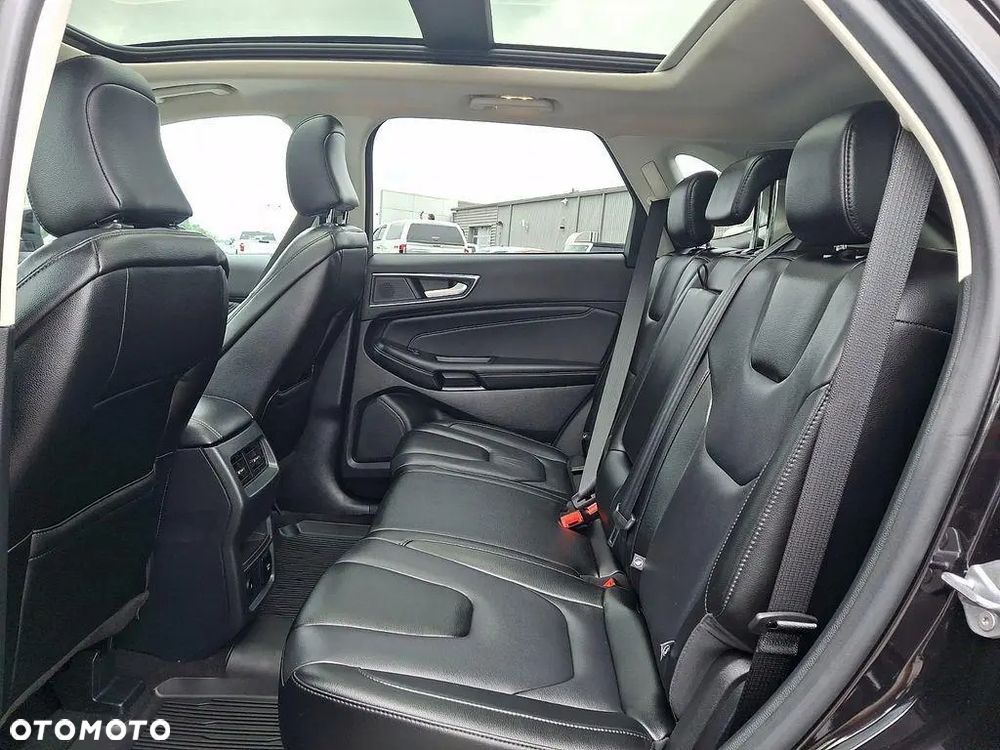 Ford Edge - 14