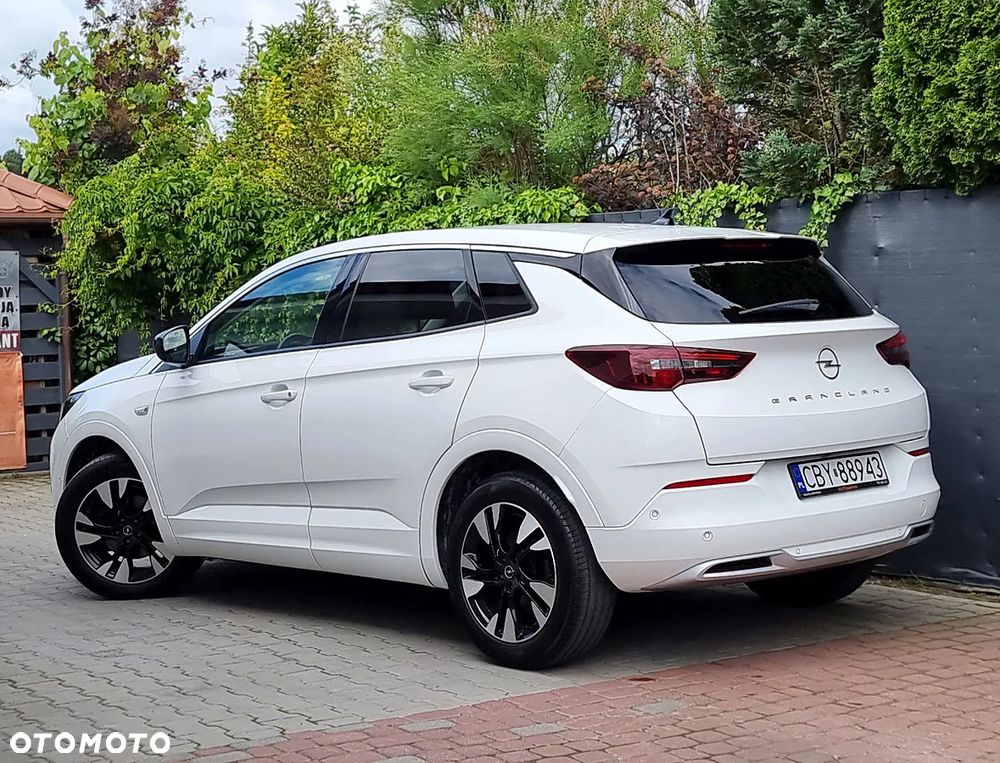 Opel Grandland 1.5 D Automatik Ultimate - 2