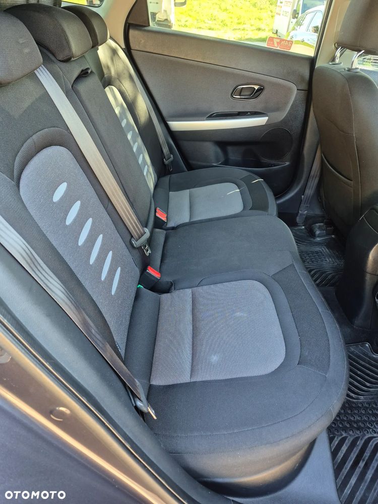 Kia Ceed 1.6 GDI M - 22