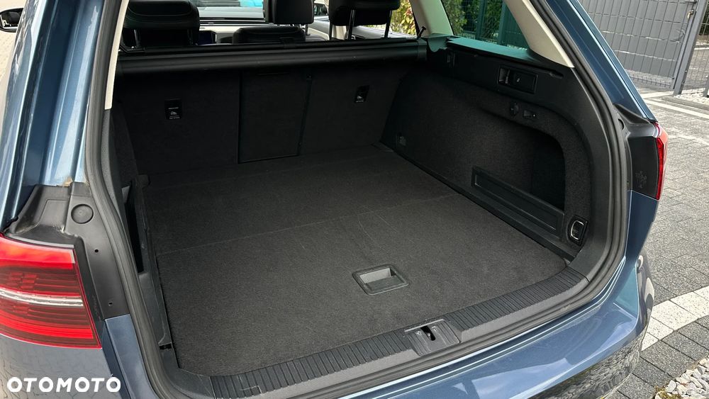 Volkswagen Passat Variant 2.0 TDI Bi-Turbo BMT 4Mot Highline DSG - 24