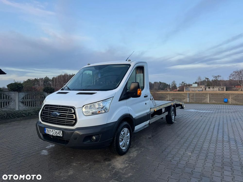 Ford Transit - 1