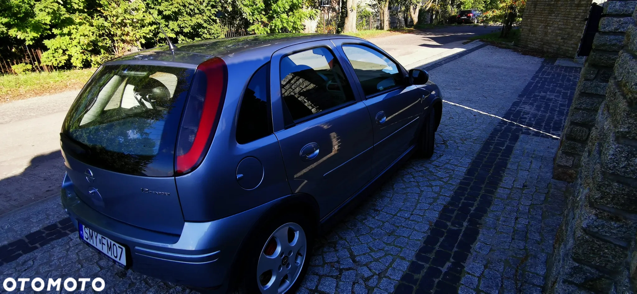 Opel Corsa 1.2 16V Essentia - 3