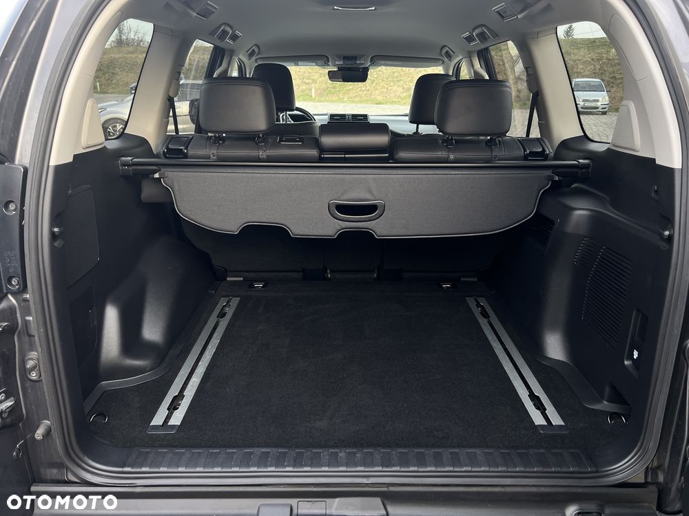 Toyota Land Cruiser LC 2.8 D-4D Invincible - 10