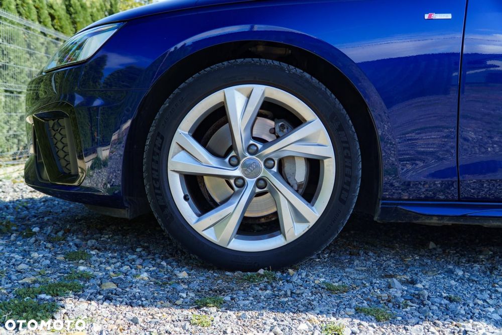 Audi A4 Avant - 38