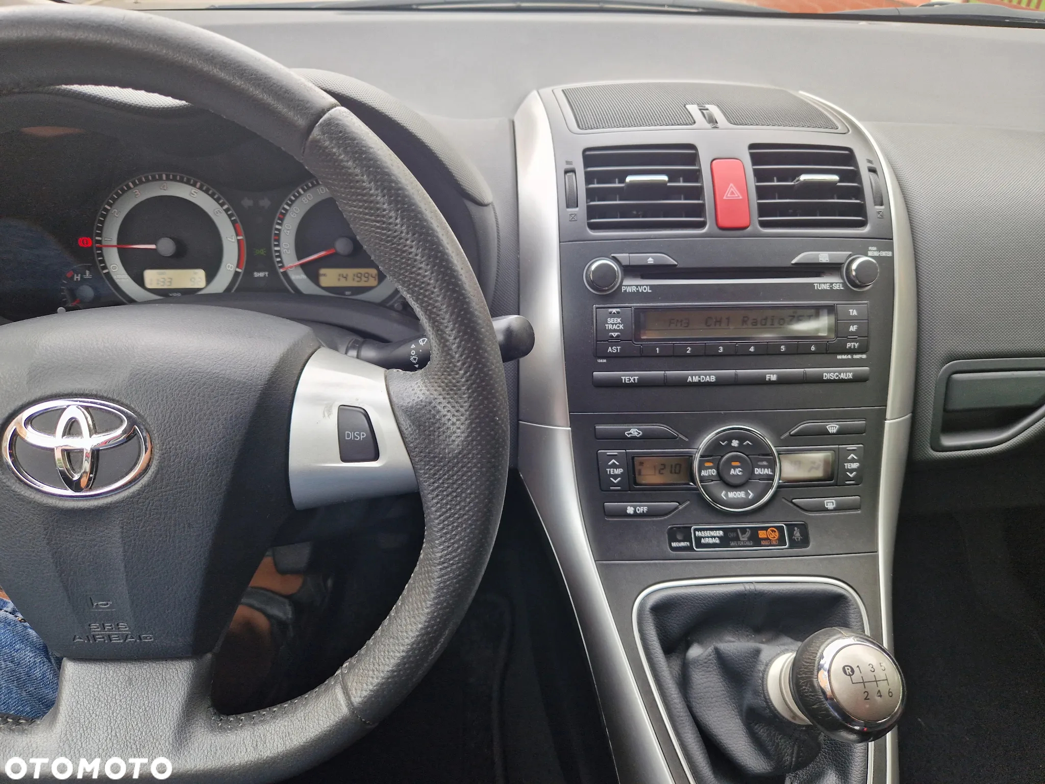 Toyota Auris 1.6 Club - 14