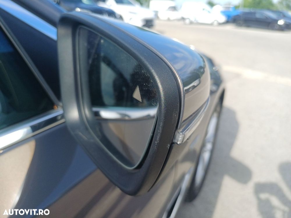 BMW 5 Series 2021 — imagine 27