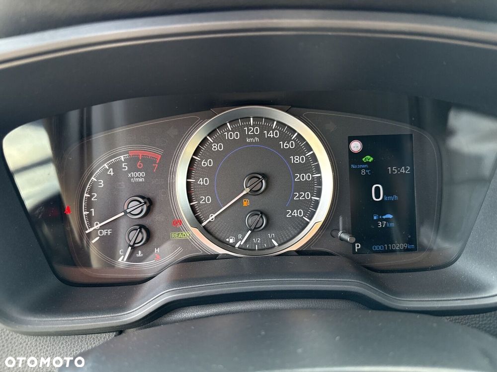 Toyota Corolla 1.8 Hybrid Active - 18