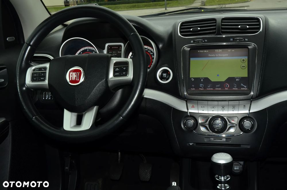 Fiat Freemont 2.0 Multijet Lounge - 23