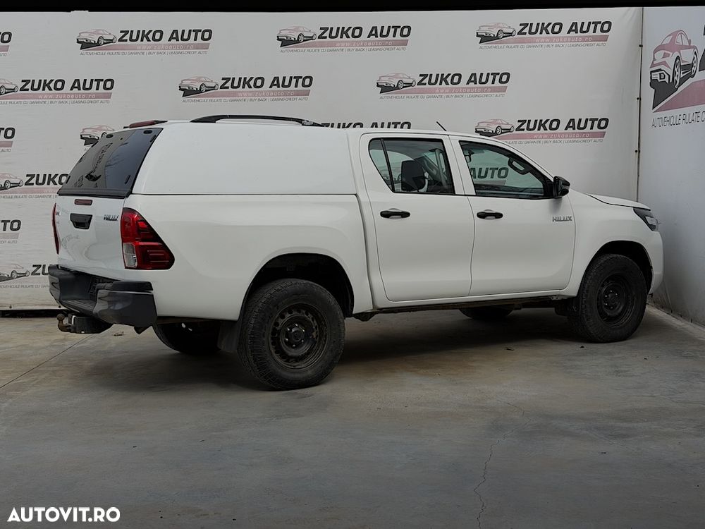 Toyota Hilux - 5