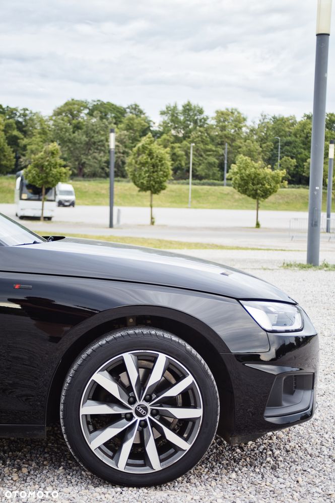 Audi A4 Limousine 35 TFSI mHEV S Line S tronic - 7