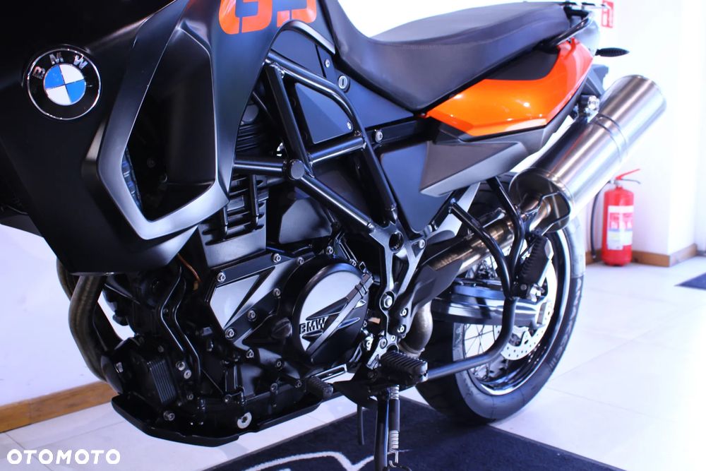 BMW F - 20