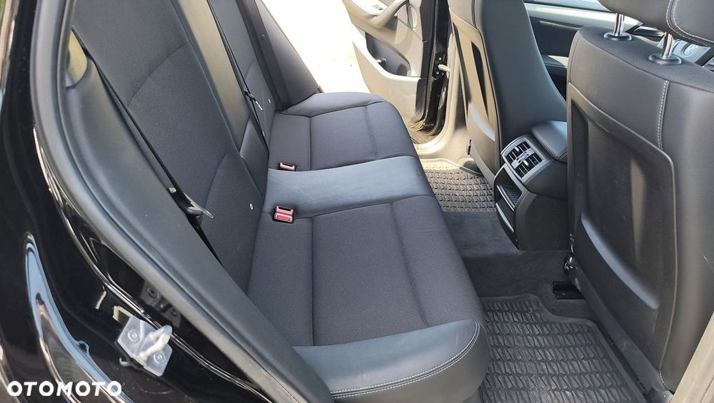 BMW X3 xDrive20d - 18