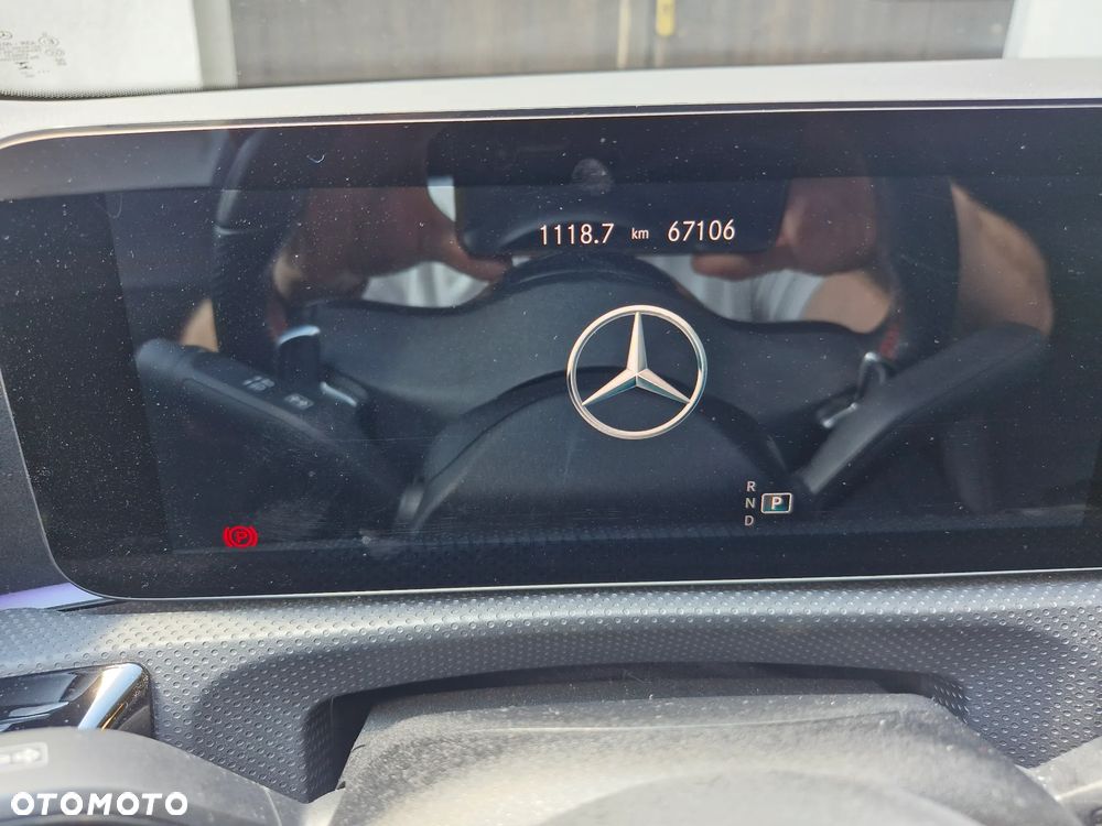Mercedes-Benz CLA 250 7G-DCT AMG Line - 10