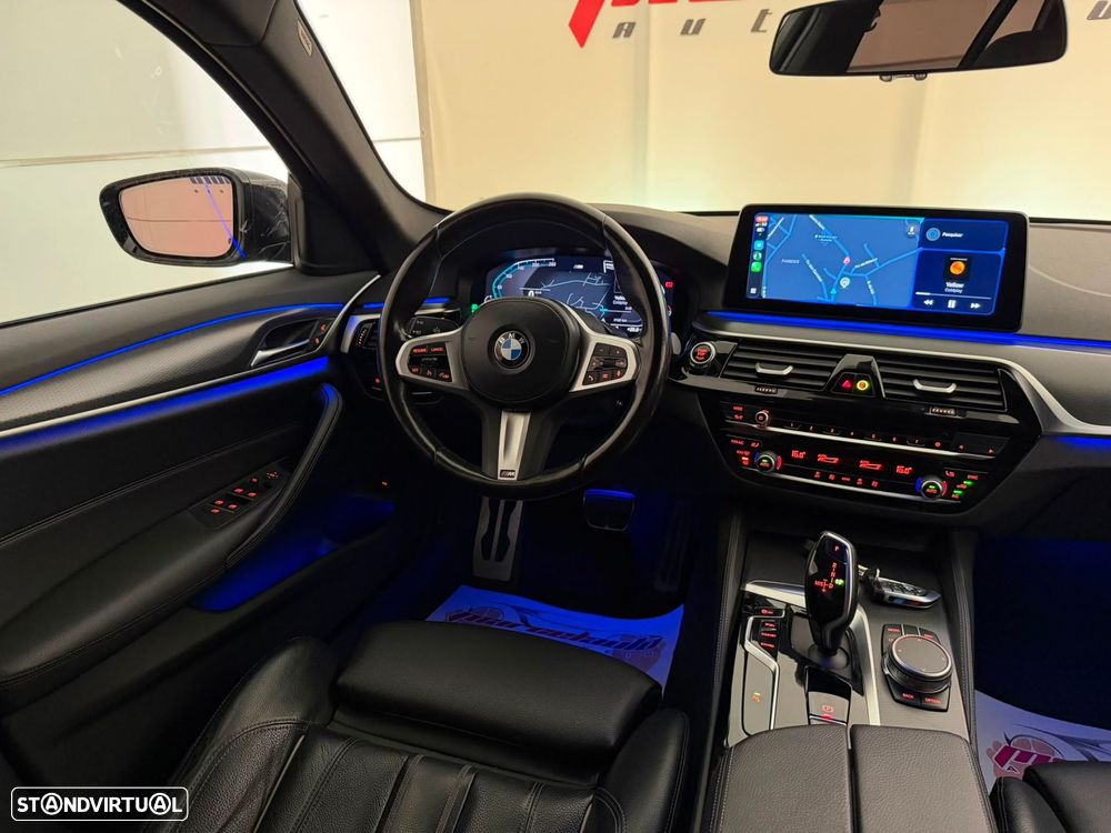 BMW 520 d Pack Desportivo M Auto - 53