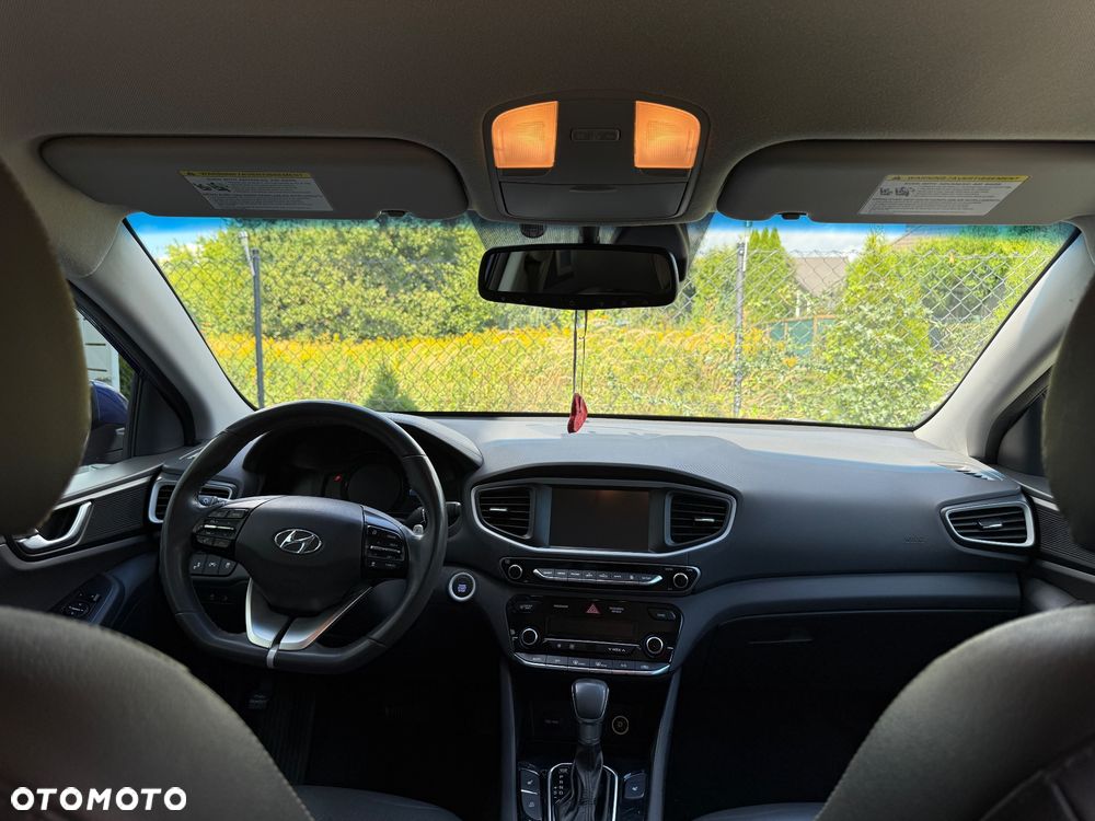 Hyundai IONIQ 1.6 GDI Premium - 11