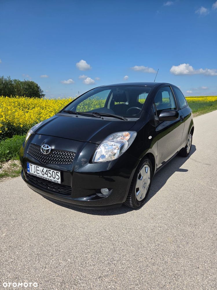 Toyota Yaris 1.3 Sol - 1