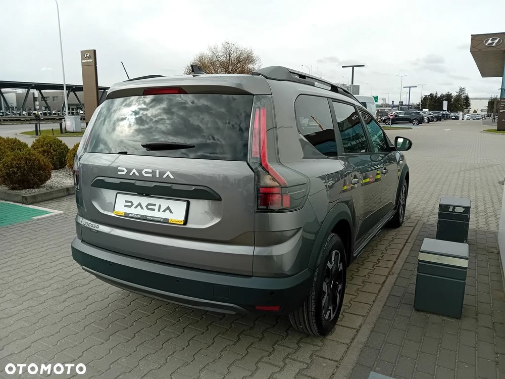 Dacia Jogger 1.8 Full Hybrid 155 Journey MMT - 6