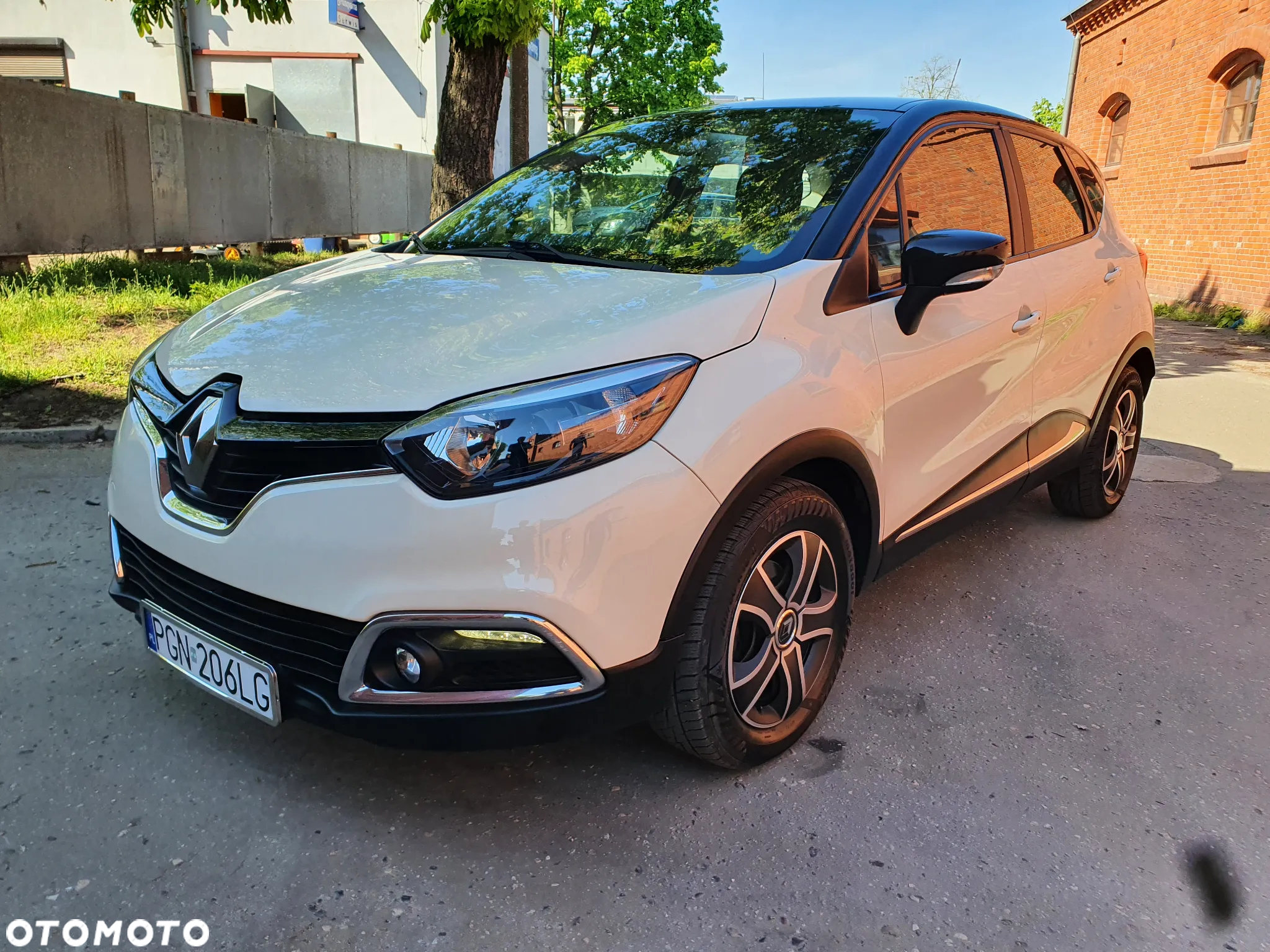 Renault Captur 1.2 TCe Intens EDC - 7
