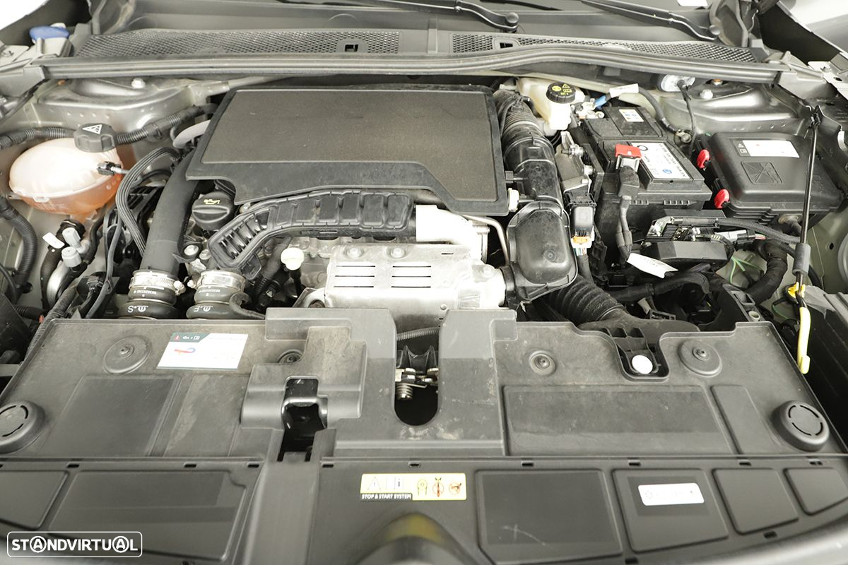 Citroën C4 1.2 PureTech Max EAT8 - 23