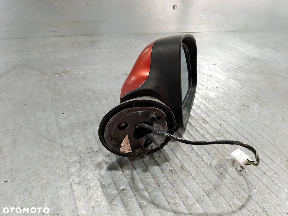 LUSTERKO PRAWE DACIA SANDERO I - 6