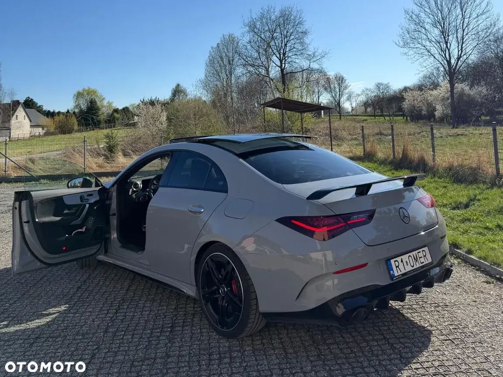 Mercedes-Benz CLA - 1