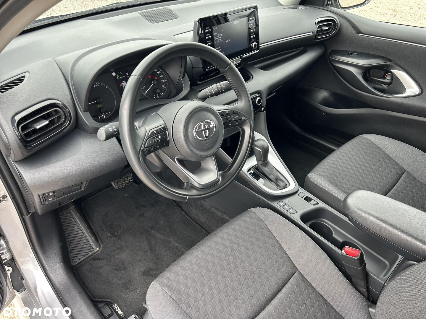 Toyota Yaris - 9