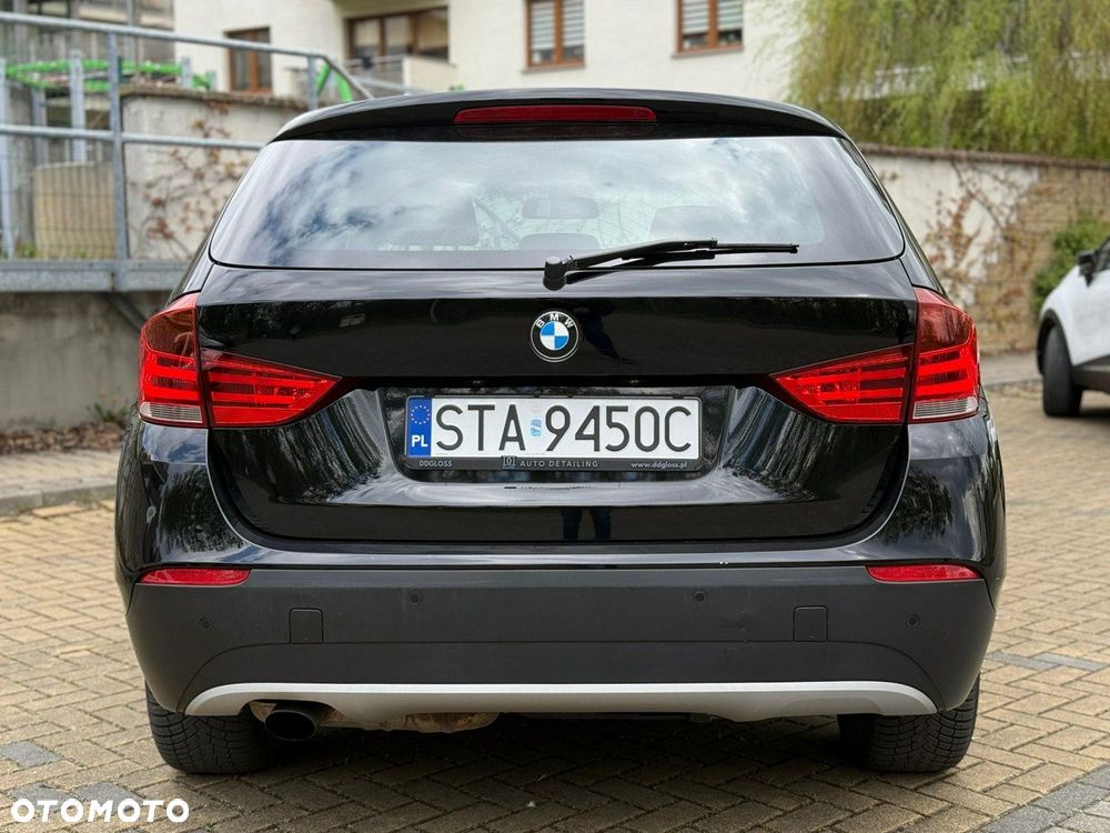 BMW X1 sDrive18i Sport Line - 14