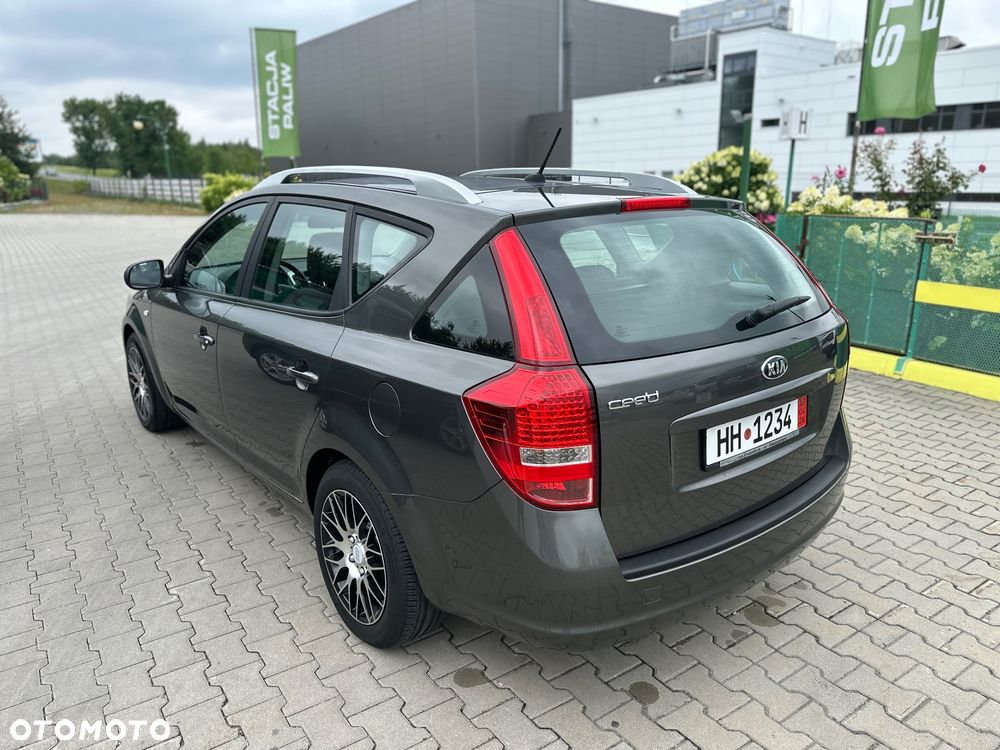 Kia Ceed 1.4 M Euro2012 - 32