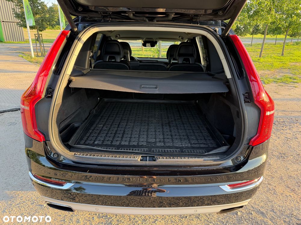 Volvo XC 90 D5 AWD Inscription - 32