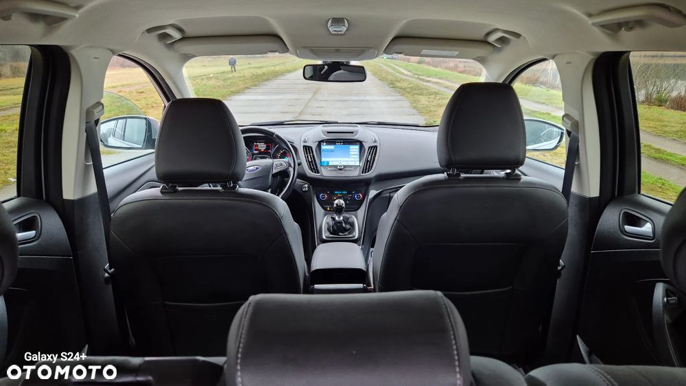 Ford Kuga 2.0 TDCi 2x4 Business Edition - 13