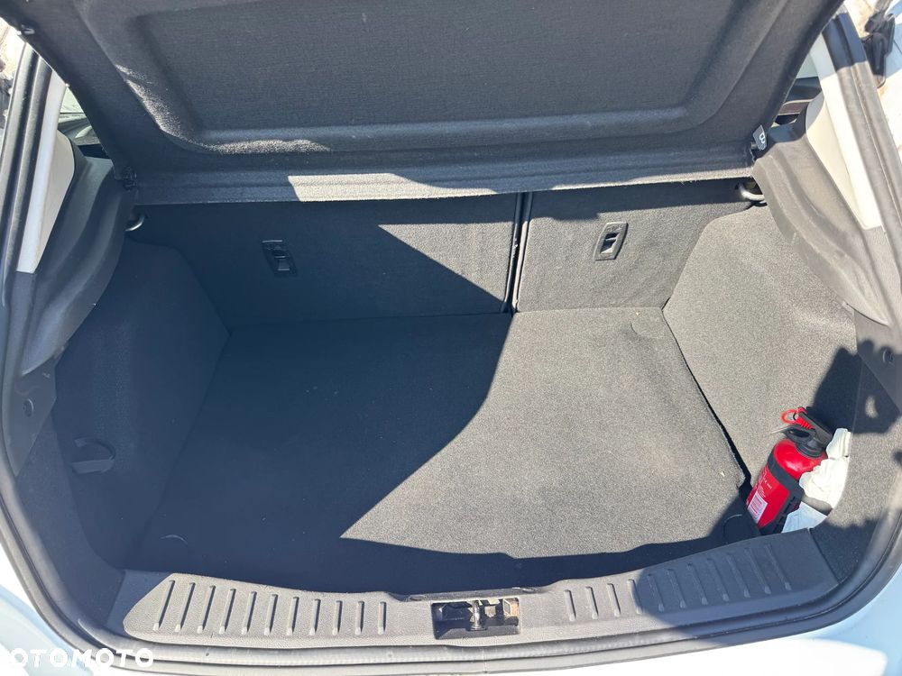 Ford Focus 1.5 TDCi SYNC Edition - 36