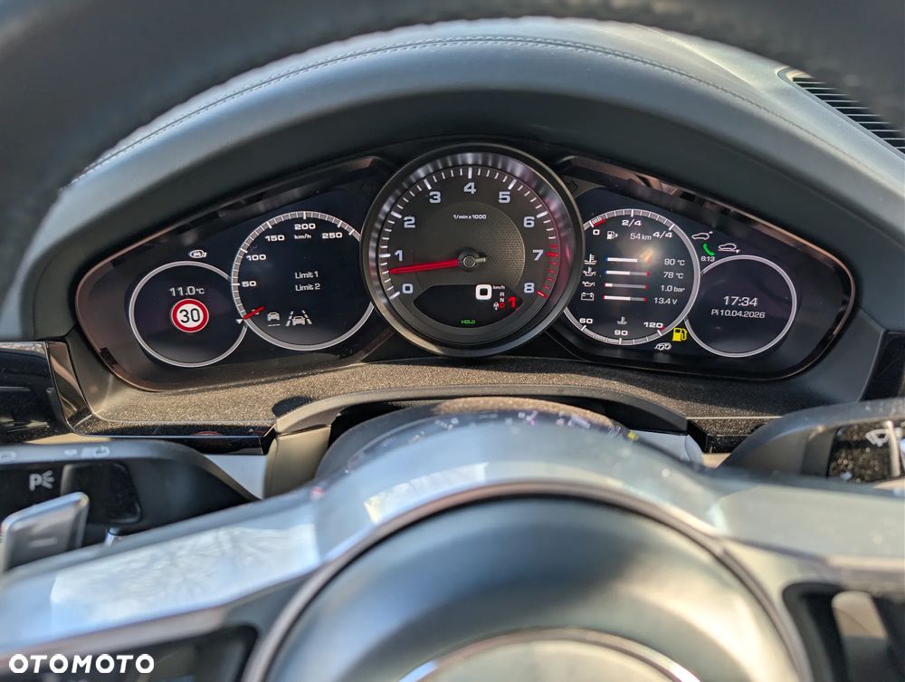 Porsche Cayenne Platinum Edition - 19