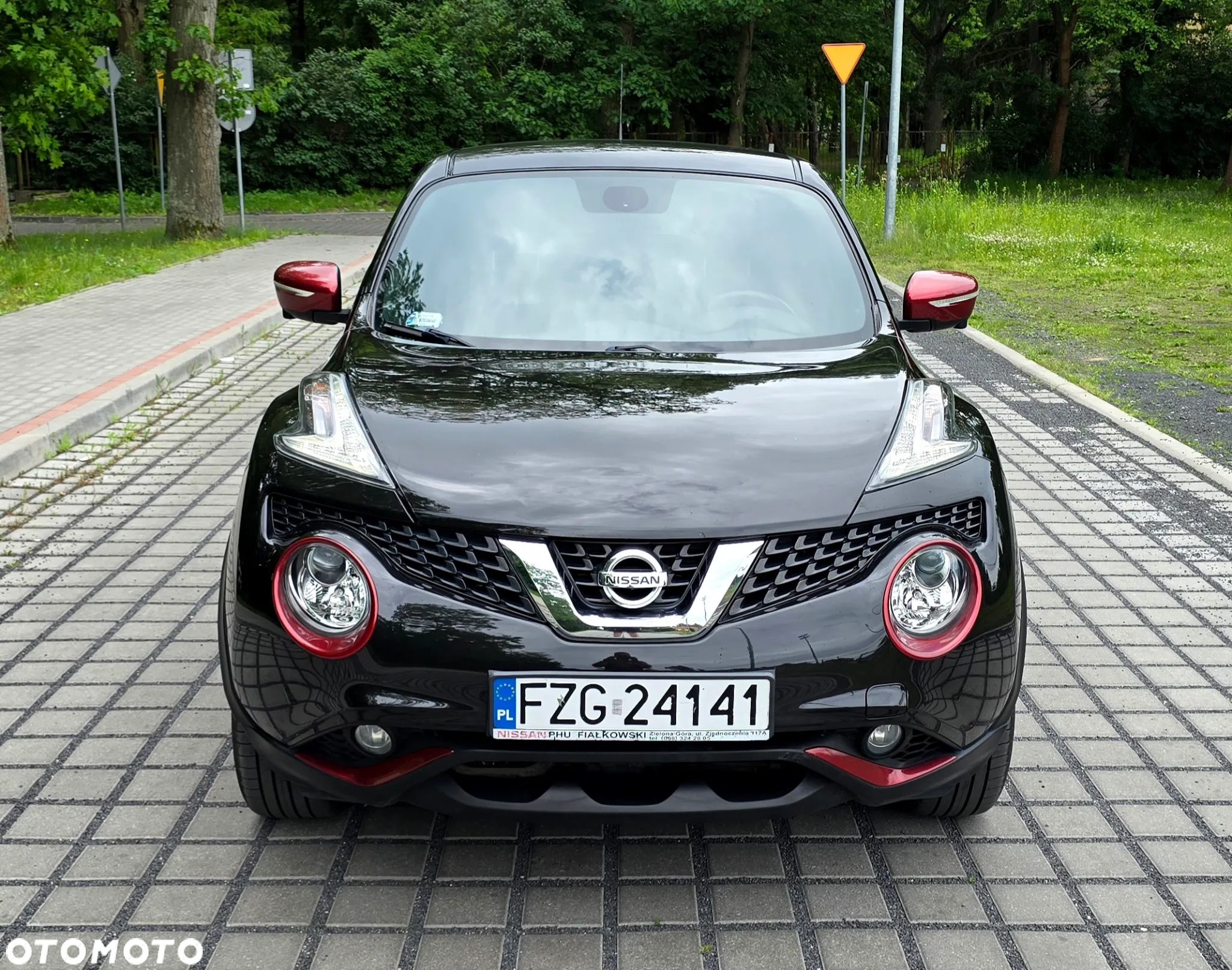 Nissan Juke 1.6 Tekna CVT - 2
