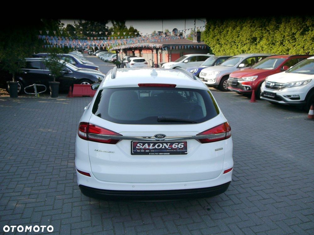 Ford Mondeo - 12