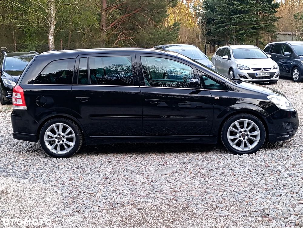 Opel Zafira 1.8 Design Edition - 9