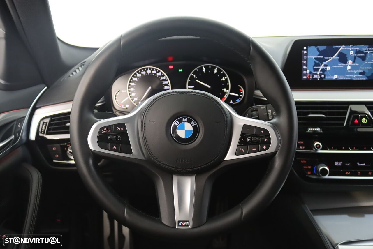 BMW 520 d Pack M Auto - 10