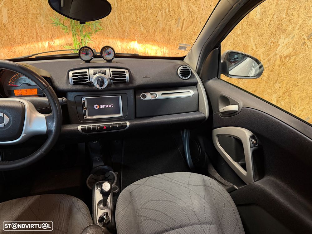 Smart ForTwo Coupé cdi softouch passion dpf - 14