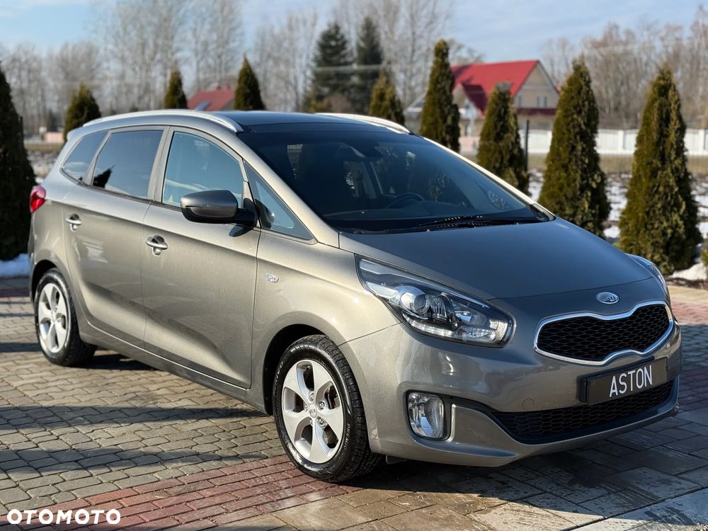 Kia Carens 1.7 CRDi L - 6