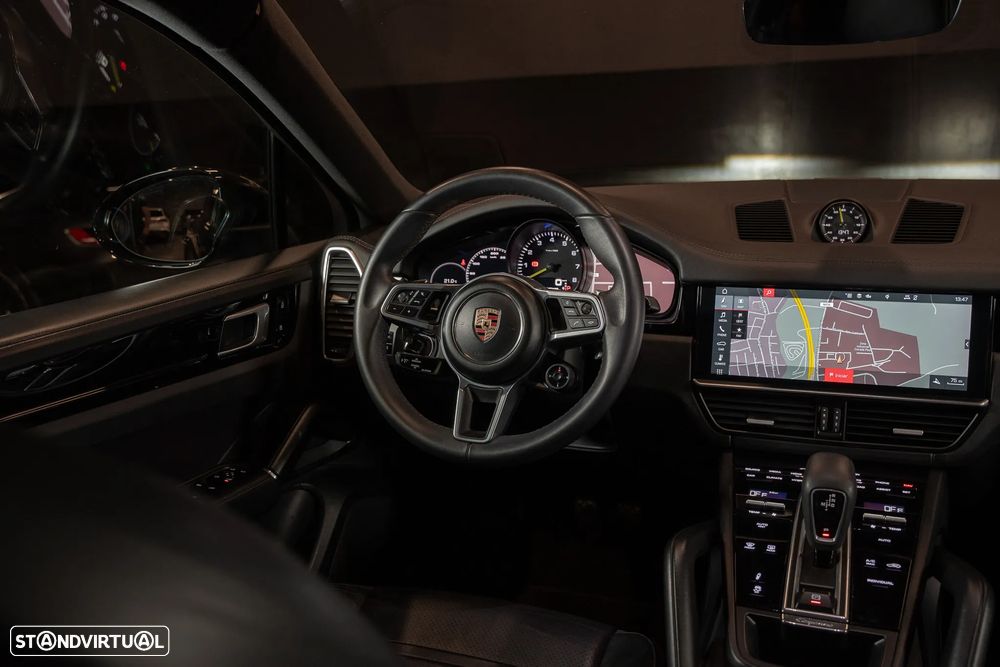 Porsche Cayenne Coupé - 12