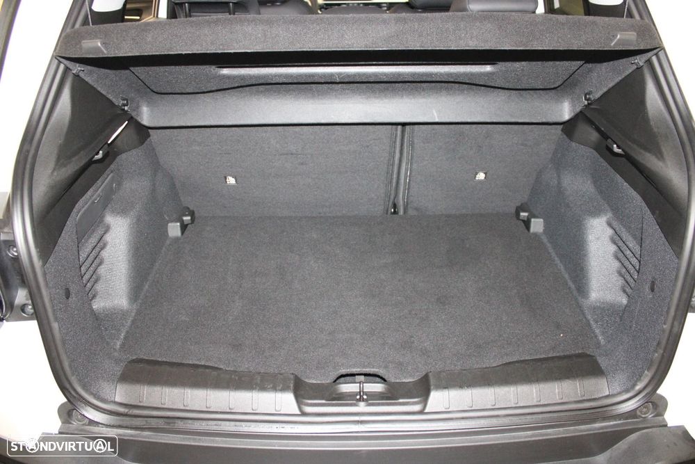 Jeep Avenger 54 kWh Summit - 34