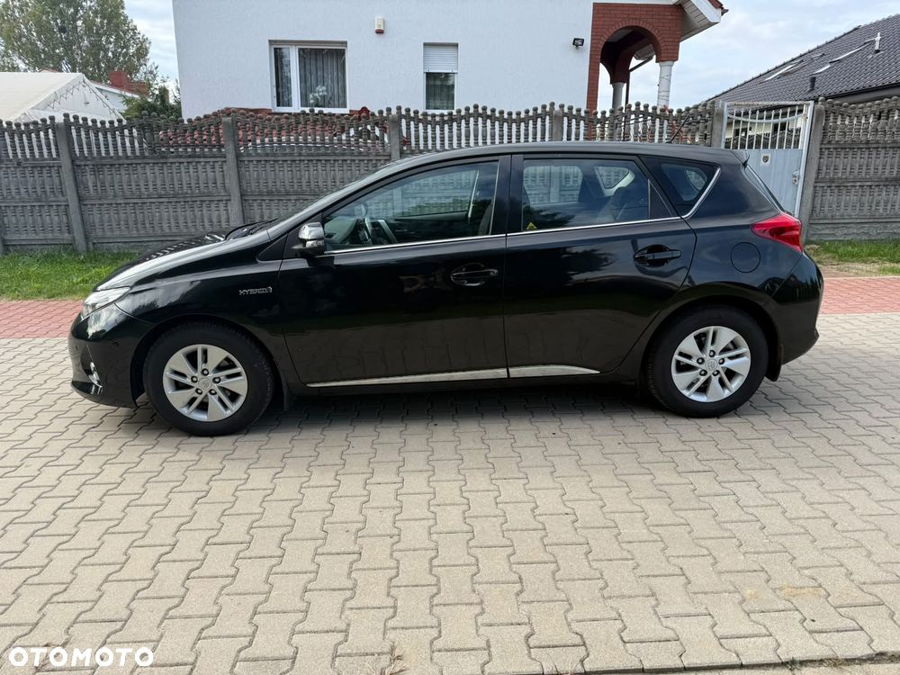 Toyota Auris 1.8 HSD Luna - 35