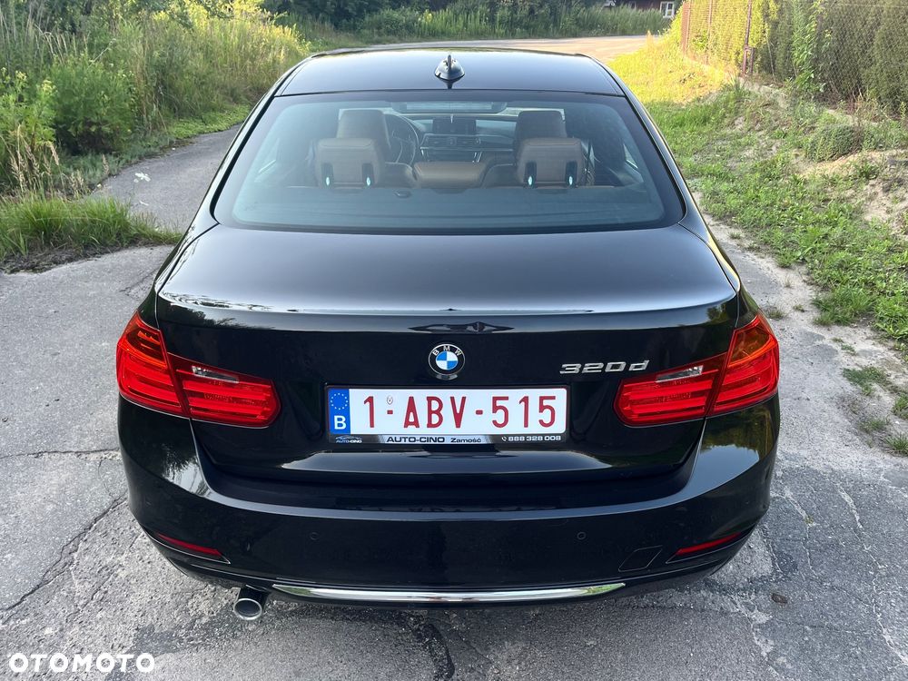 BMW Seria 3 320d Blue Performance Luxury Line - 11