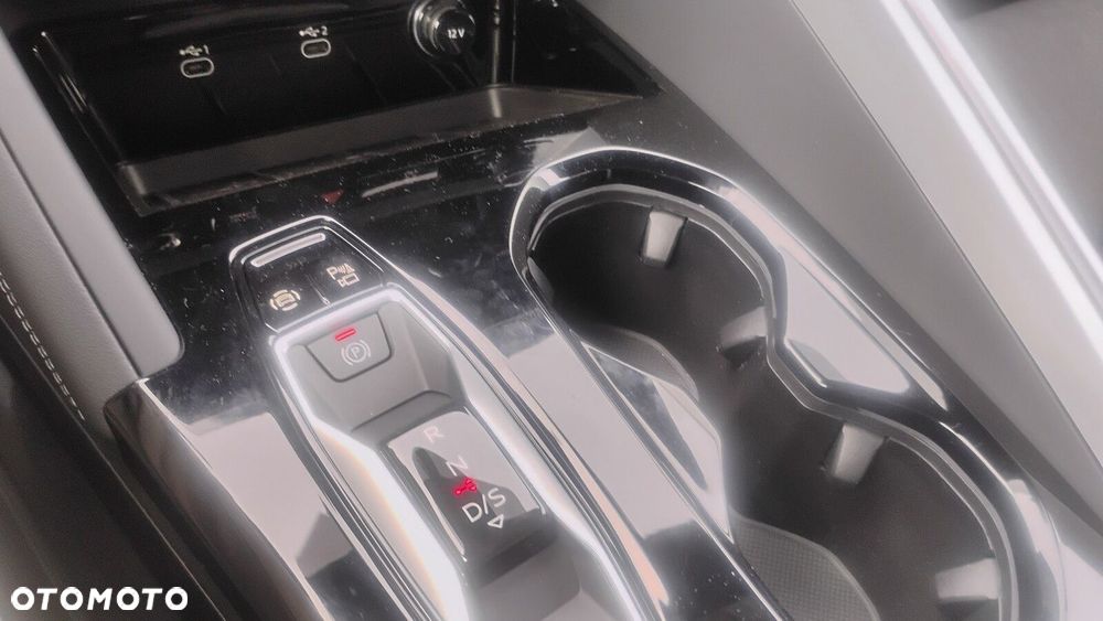 Audi Q5 Sportback - 24