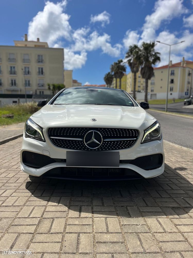 Mercedes-Benz CLA 180 d Shooting Brake AMG Line - 8