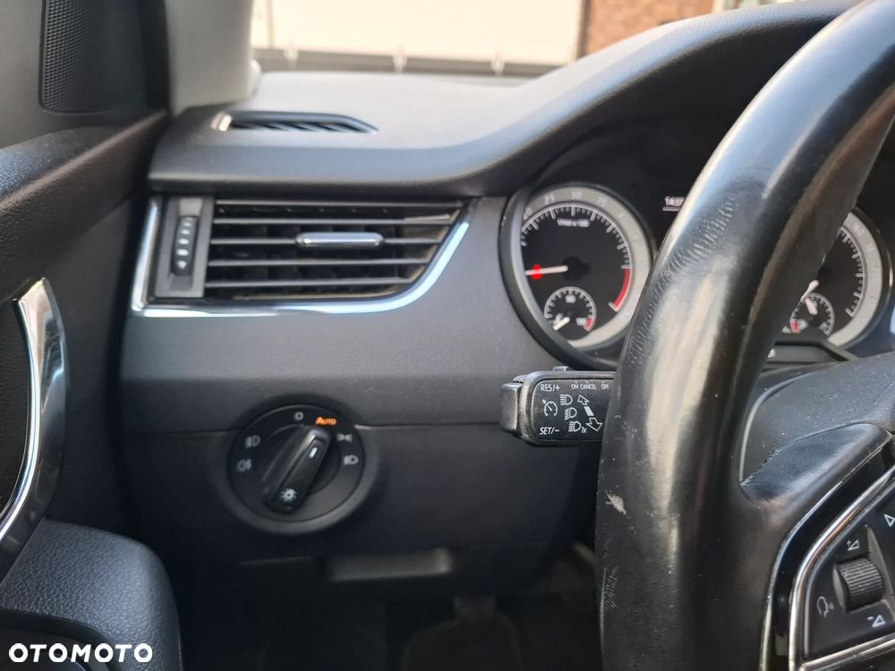 Skoda Octavia 1.6 TDI Premium Edition - 27